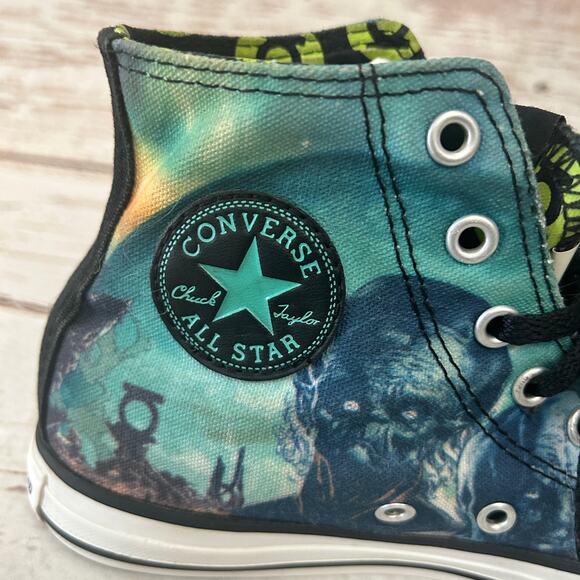 CONVERSE DC Comics Green Lantern High Top All Star Shoes Sz 2 - Picture 6 of 11